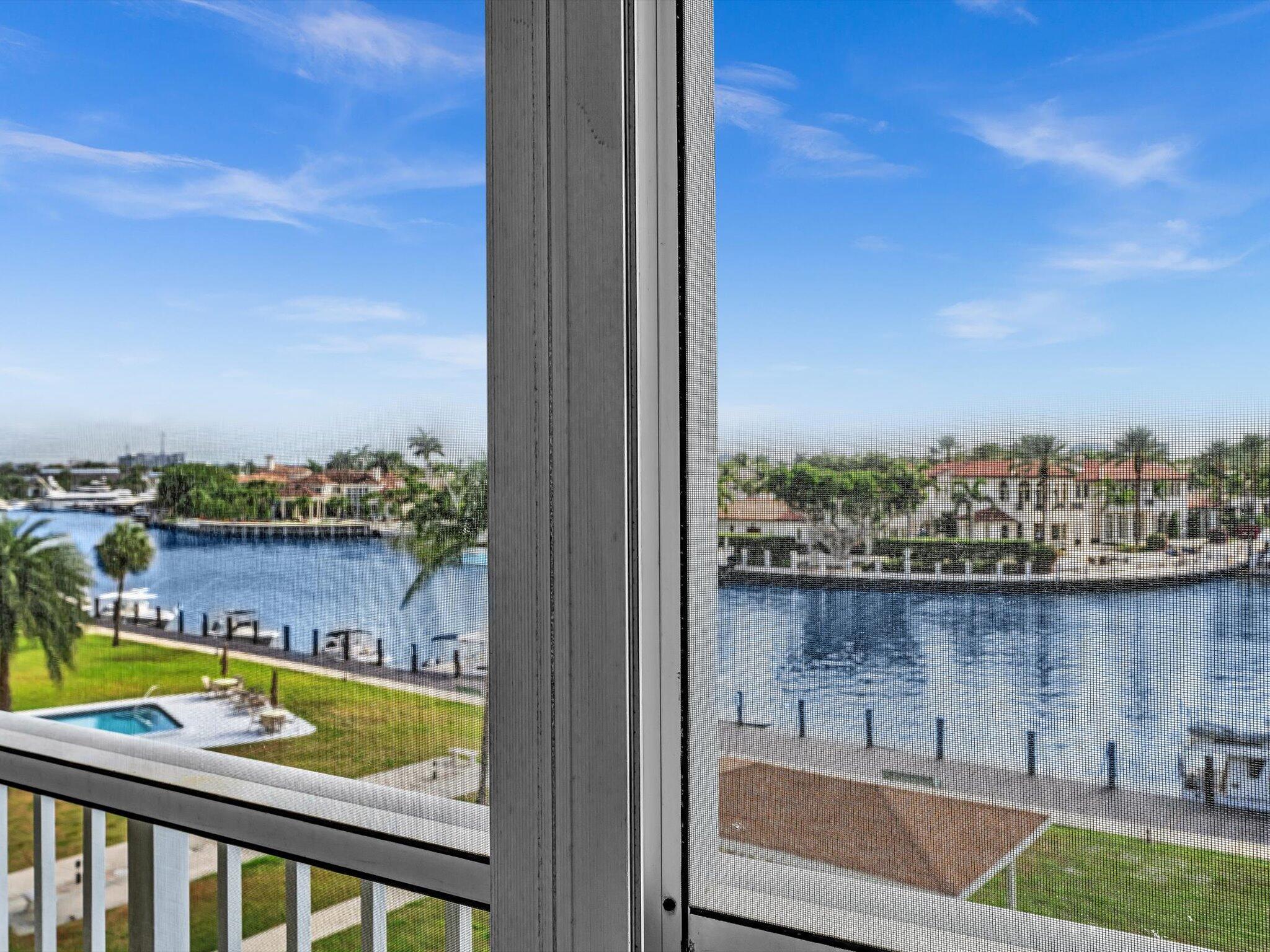 230 N Federal Highway 401