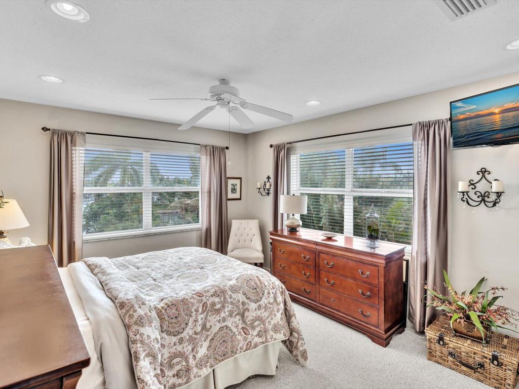 230 N Federal Highway 401