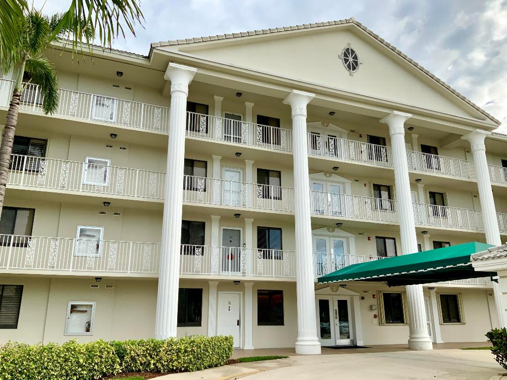 6133 Balboa Circle 103