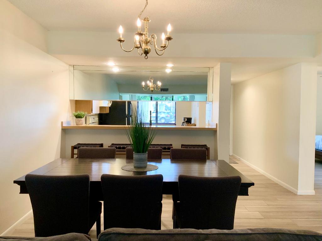 6133 Balboa Circle 103