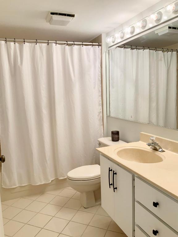 6133 Balboa Circle 103