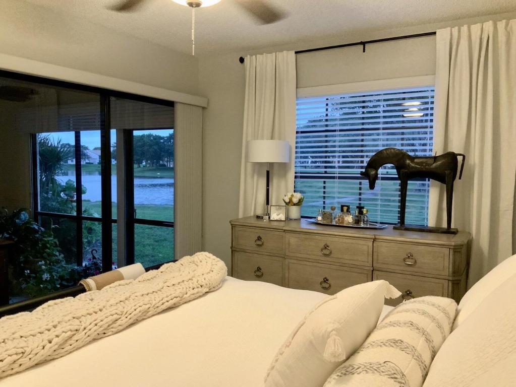 315 Palmwood Place 1170