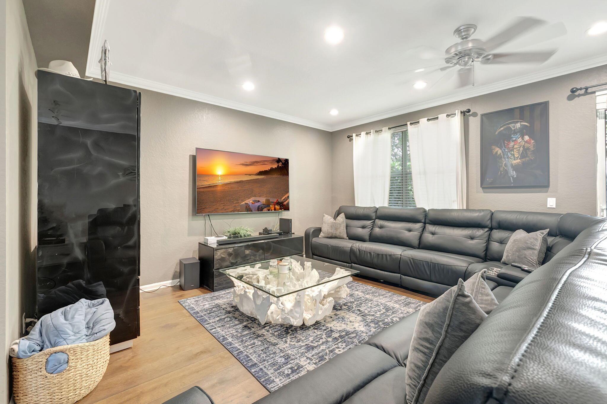 16089 Poppy Seed Circle 2007