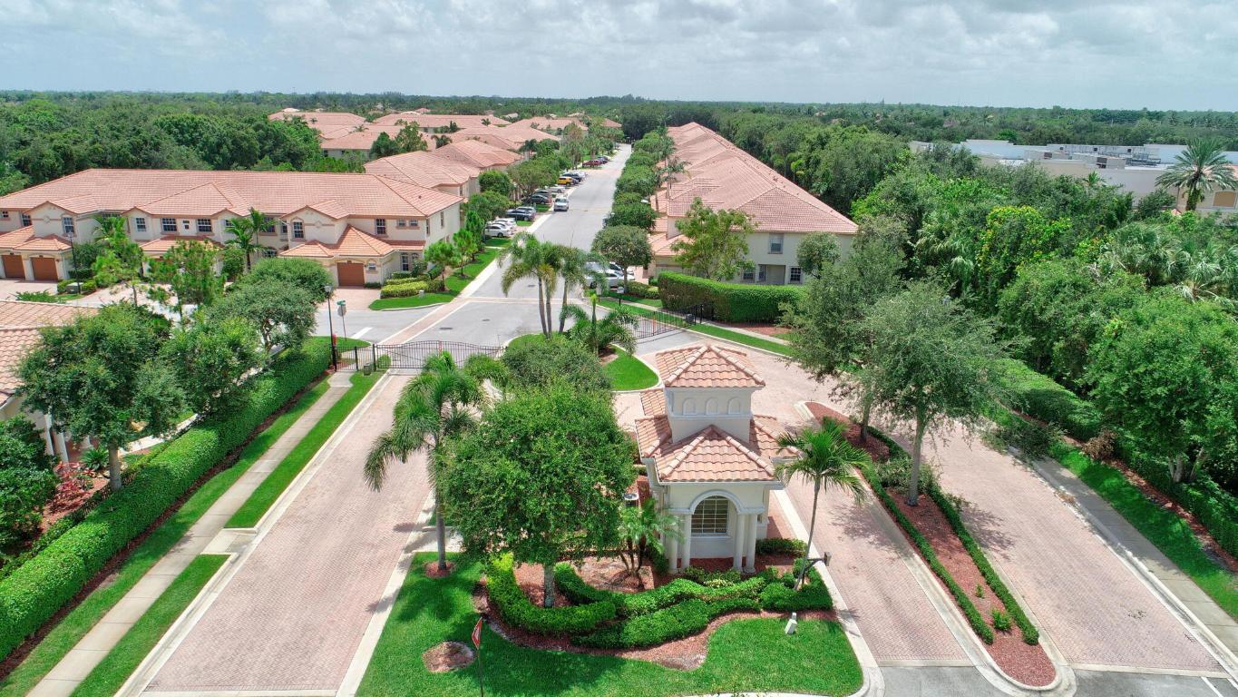 16089 Poppy Seed Circle 2007