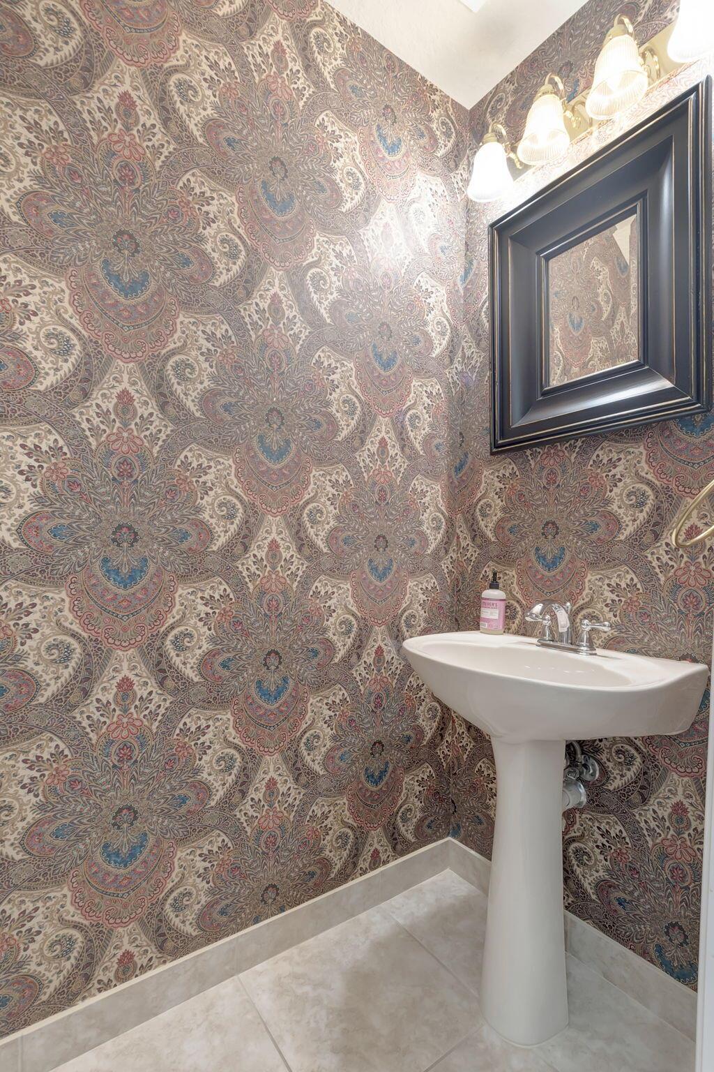 16089 Poppy Seed Circle 2007