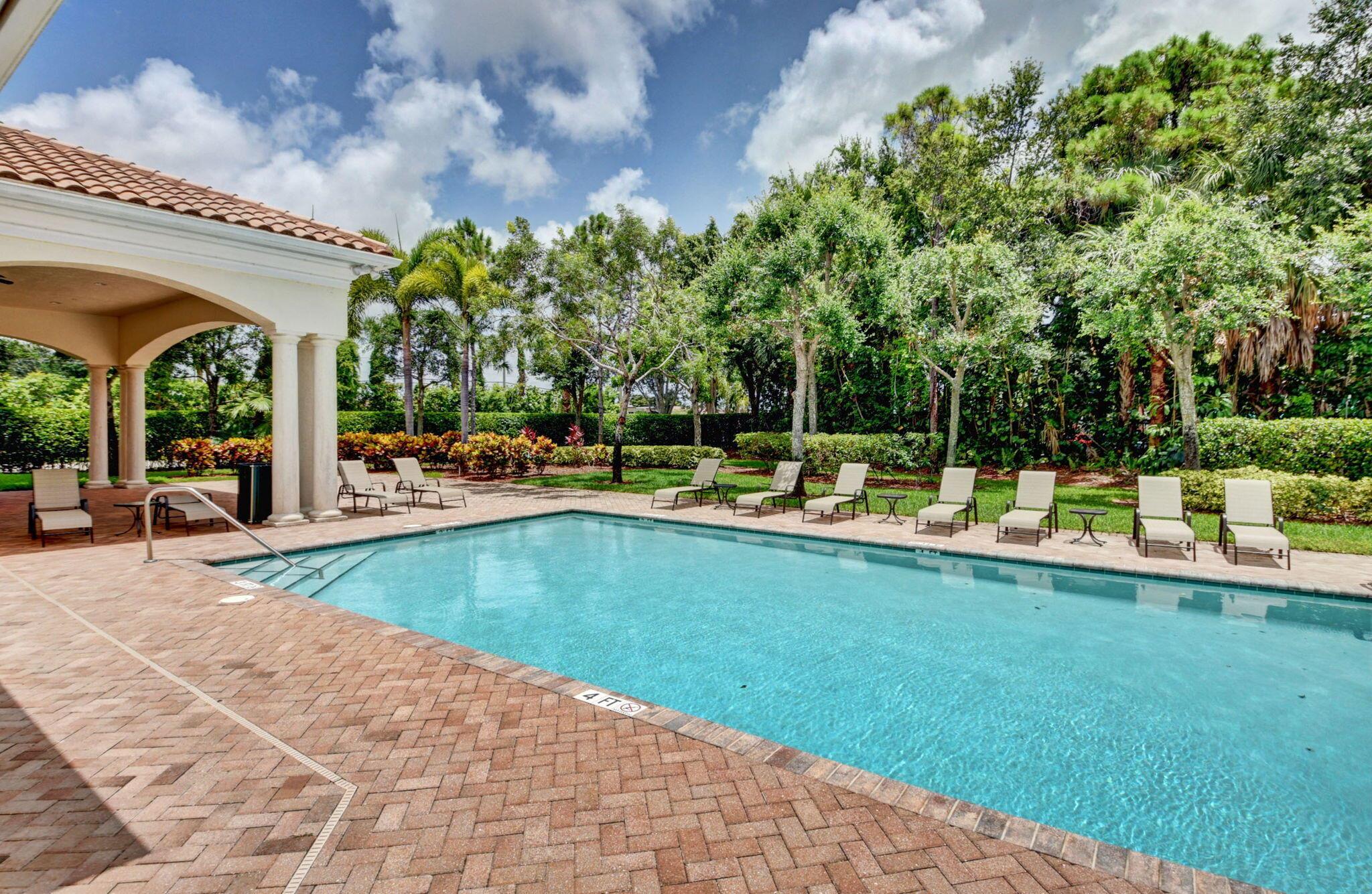 16089 Poppy Seed Circle 2007