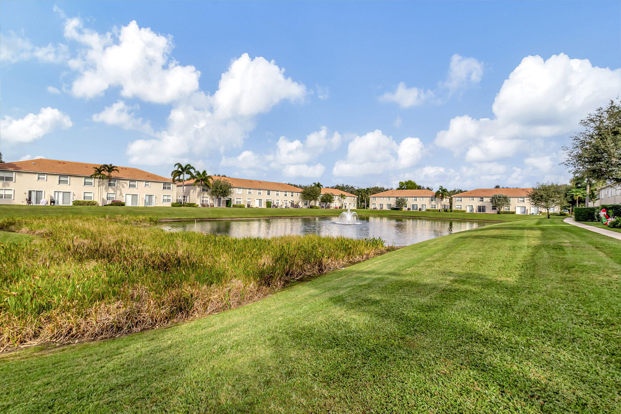 16089 Poppy Seed Circle 2007