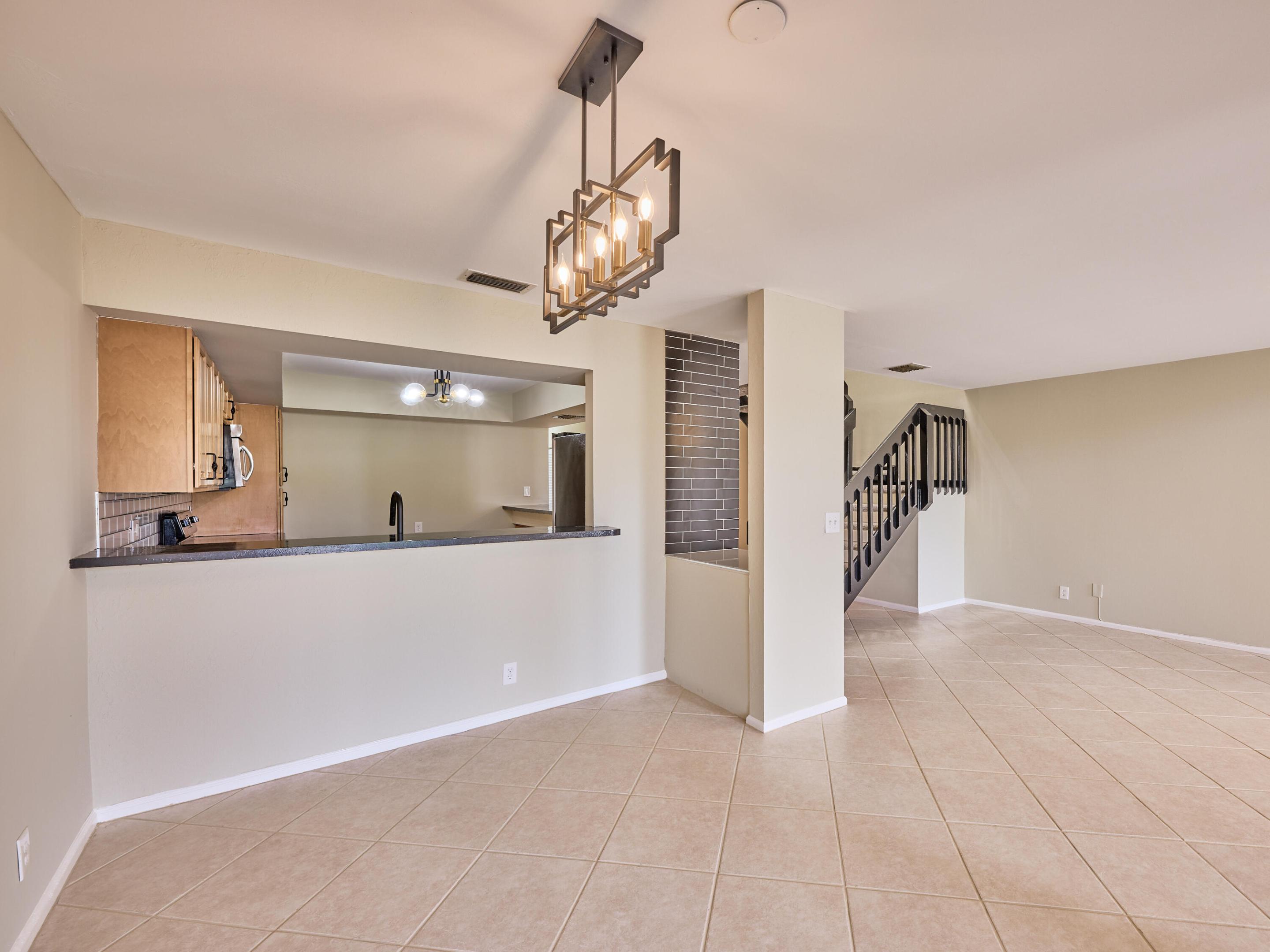 6040 Glendale Drive