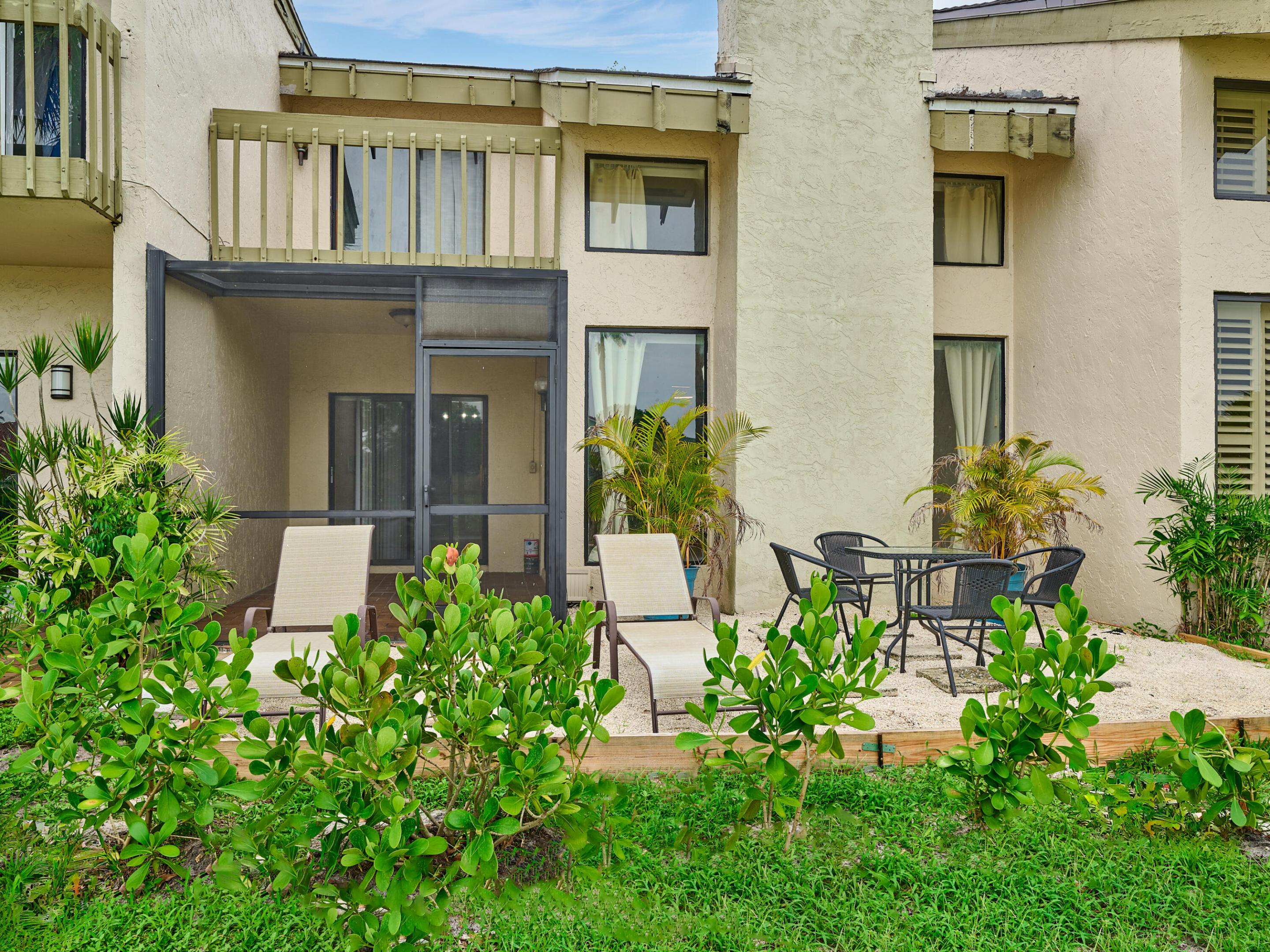6040 Glendale Drive