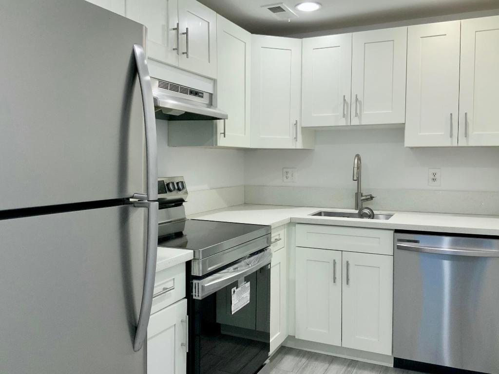 606 NW 13th Street 14