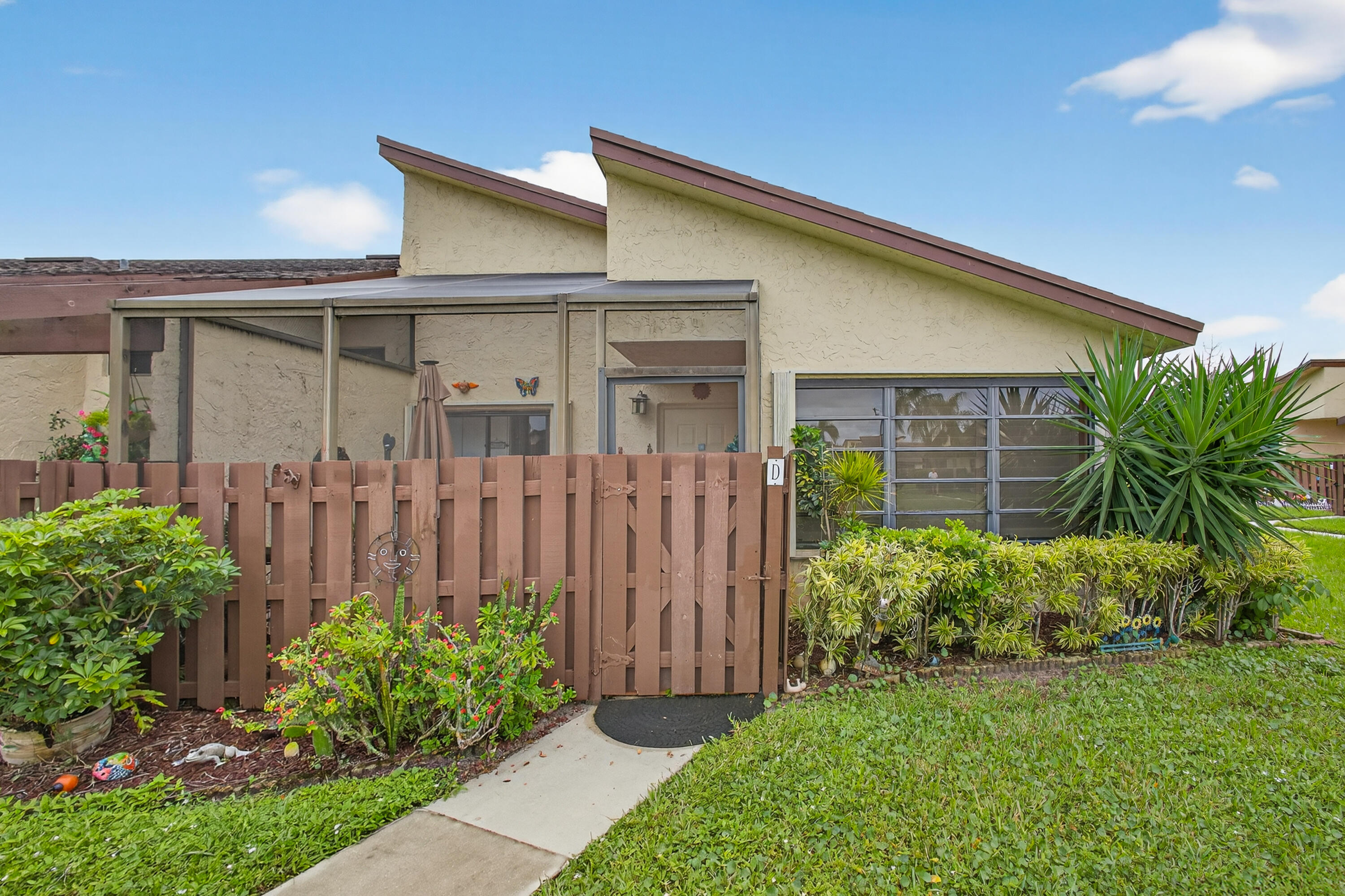 13971 Nesting Way D