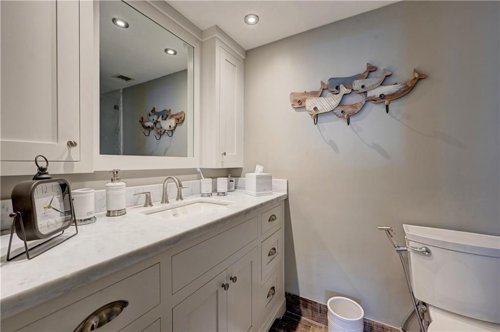 322 Buchanan St 1200