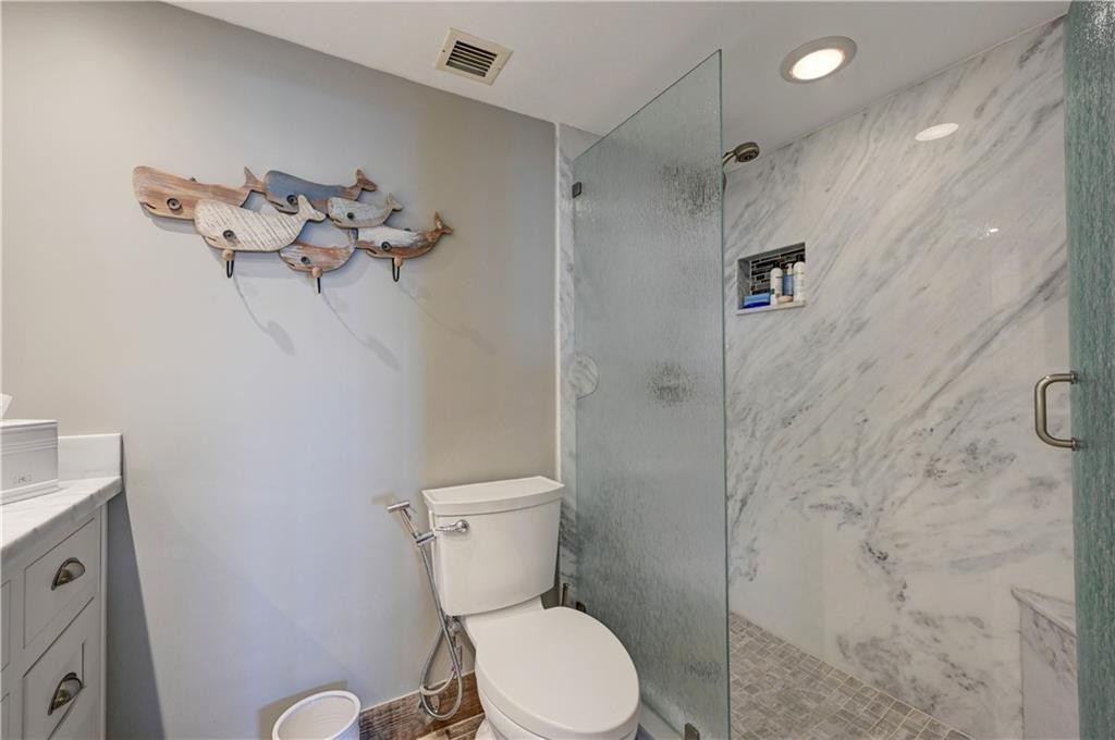 322 Buchanan St 1200