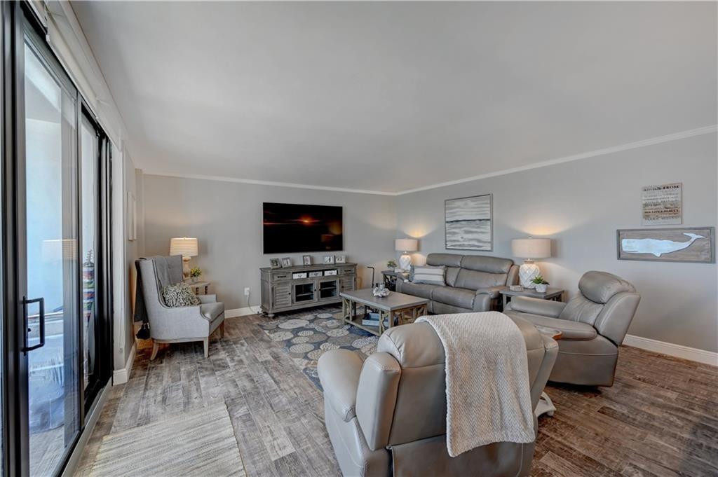 322 Buchanan St 1200