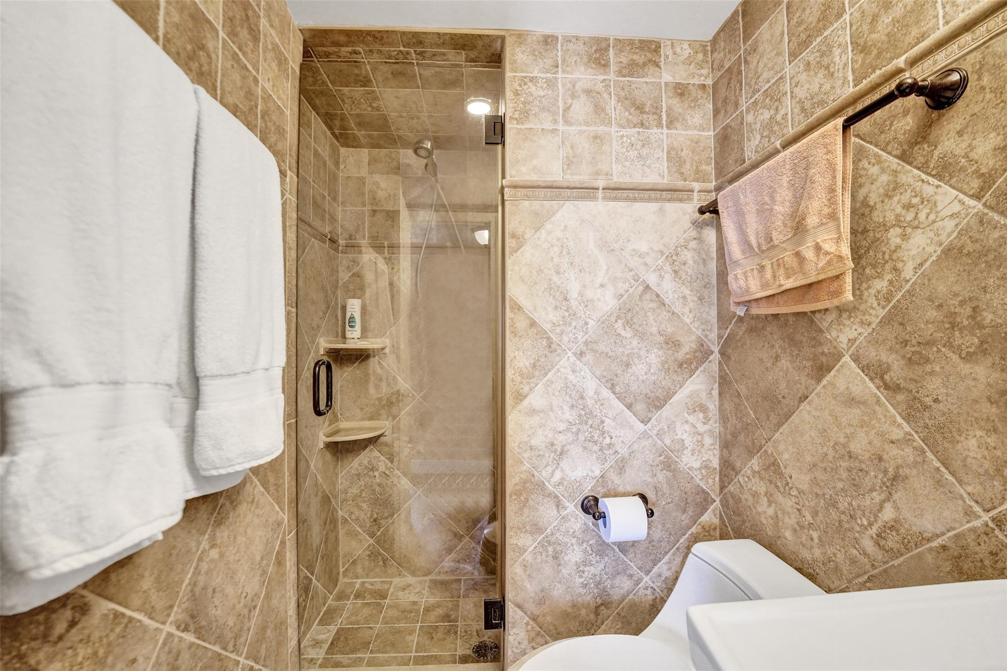 322 Buchanan St 1408