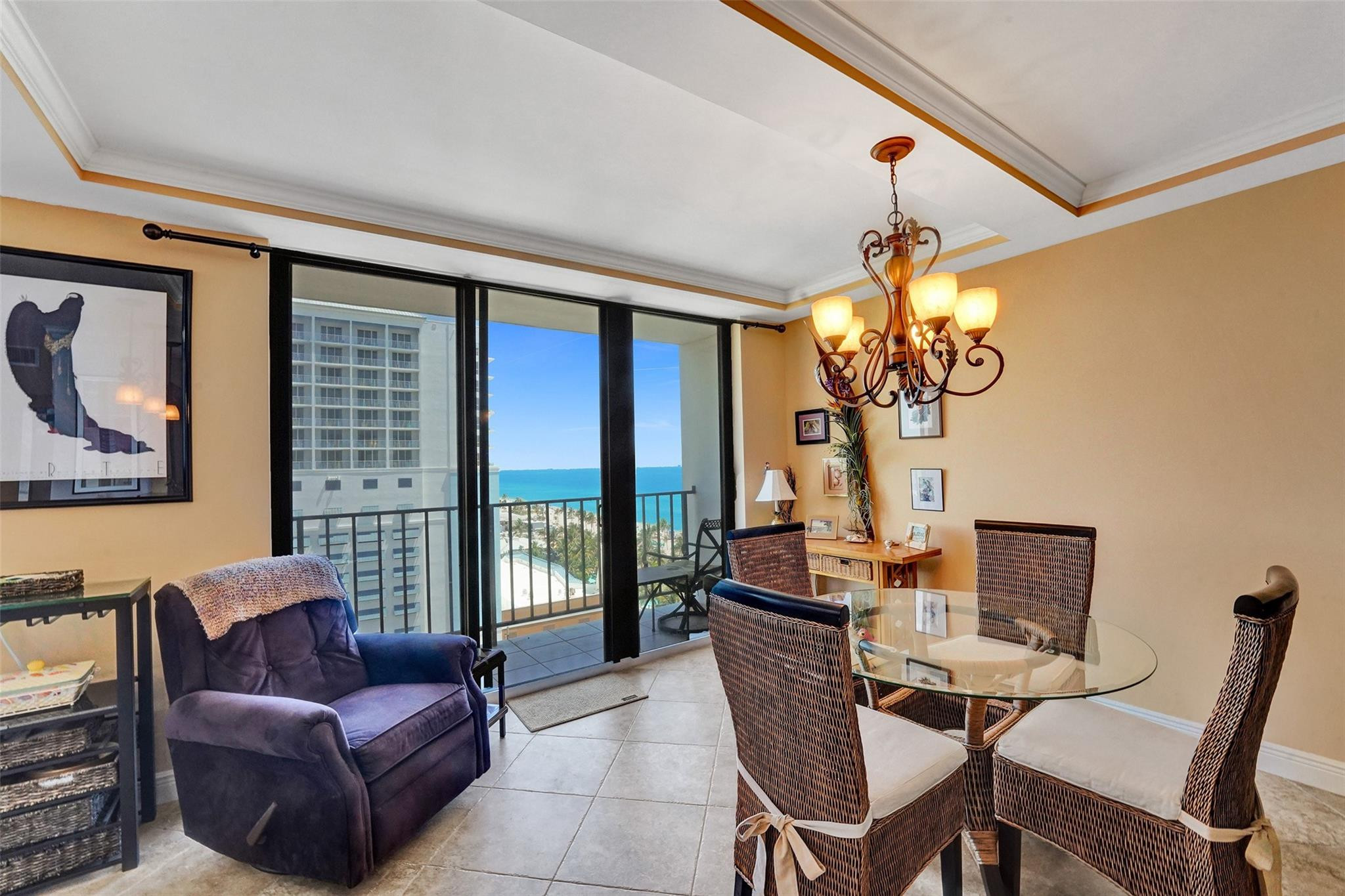 322 Buchanan St 1408