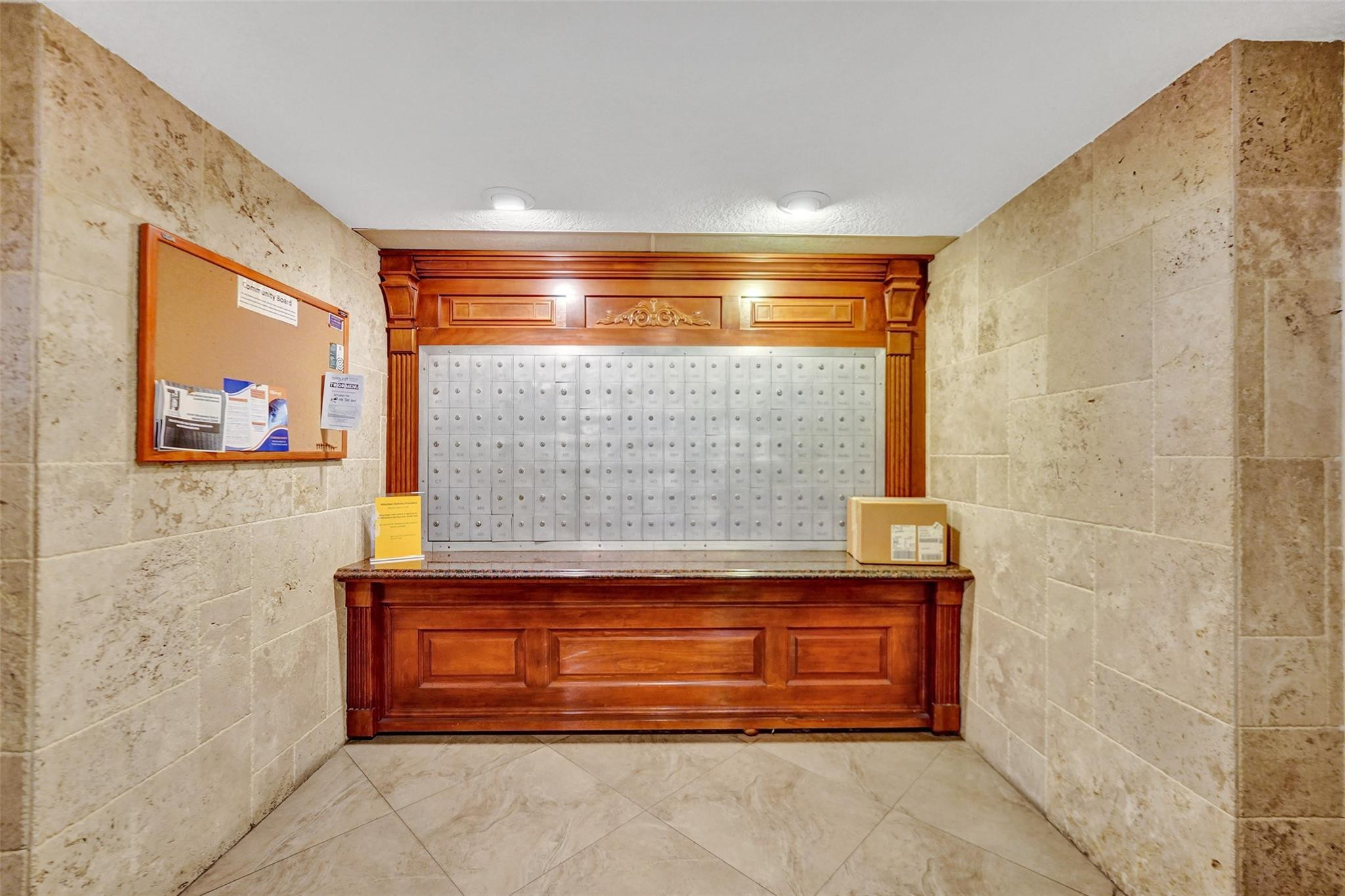 322 Buchanan St 1408