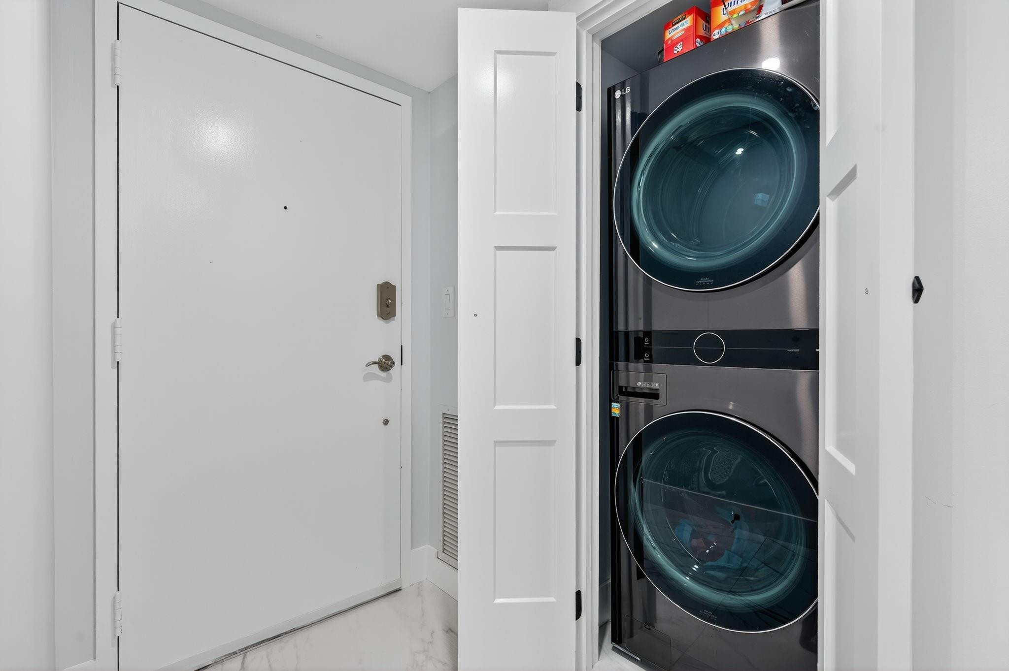 3900 Galt Ocean Drive 817