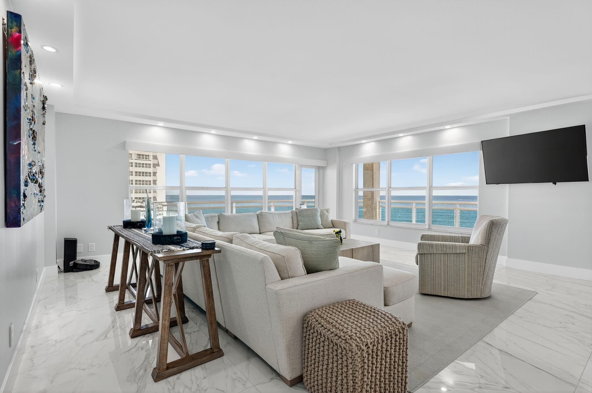 3900 Galt Ocean Drive 817