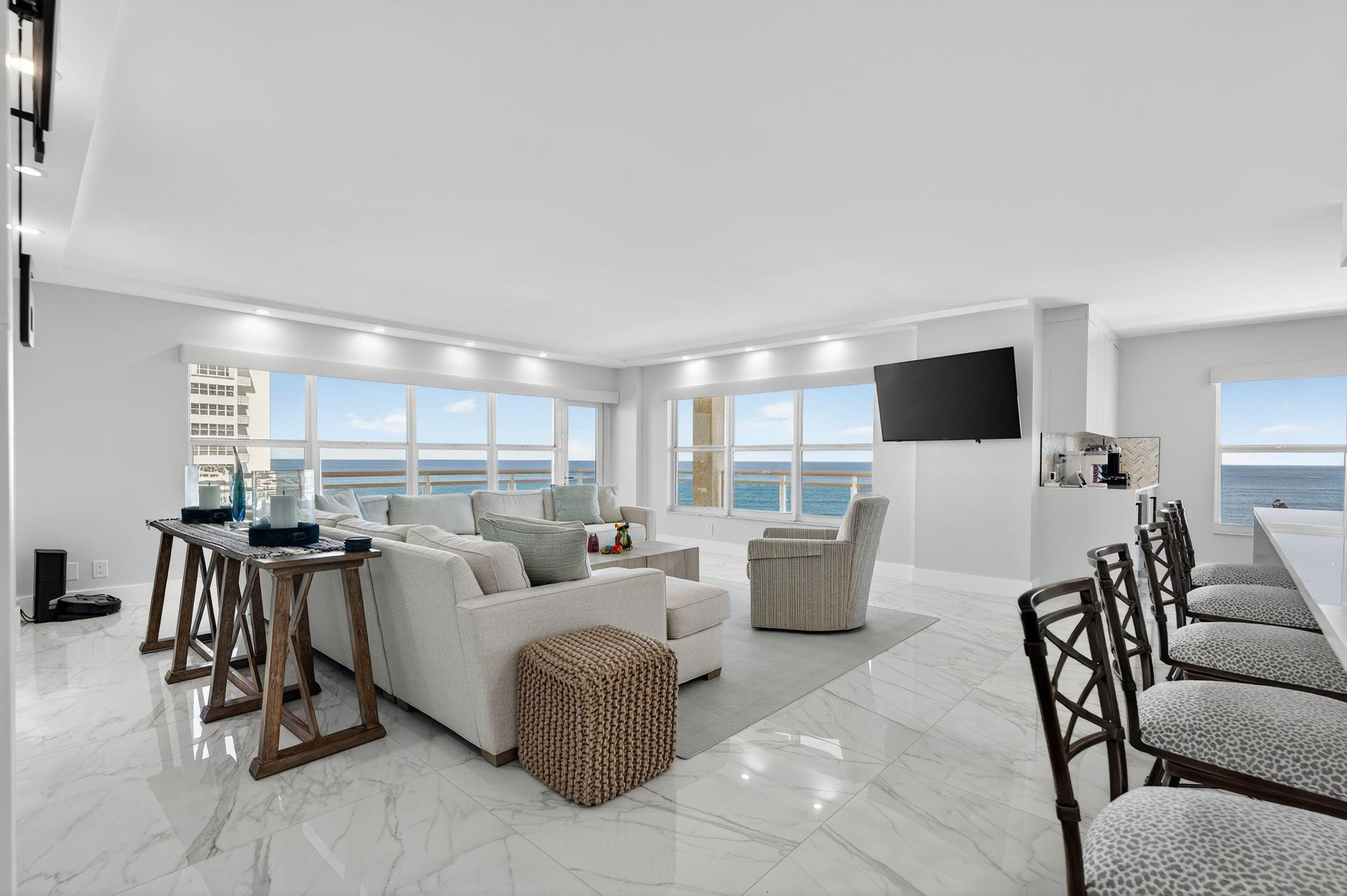 3900 Galt Ocean Drive 817