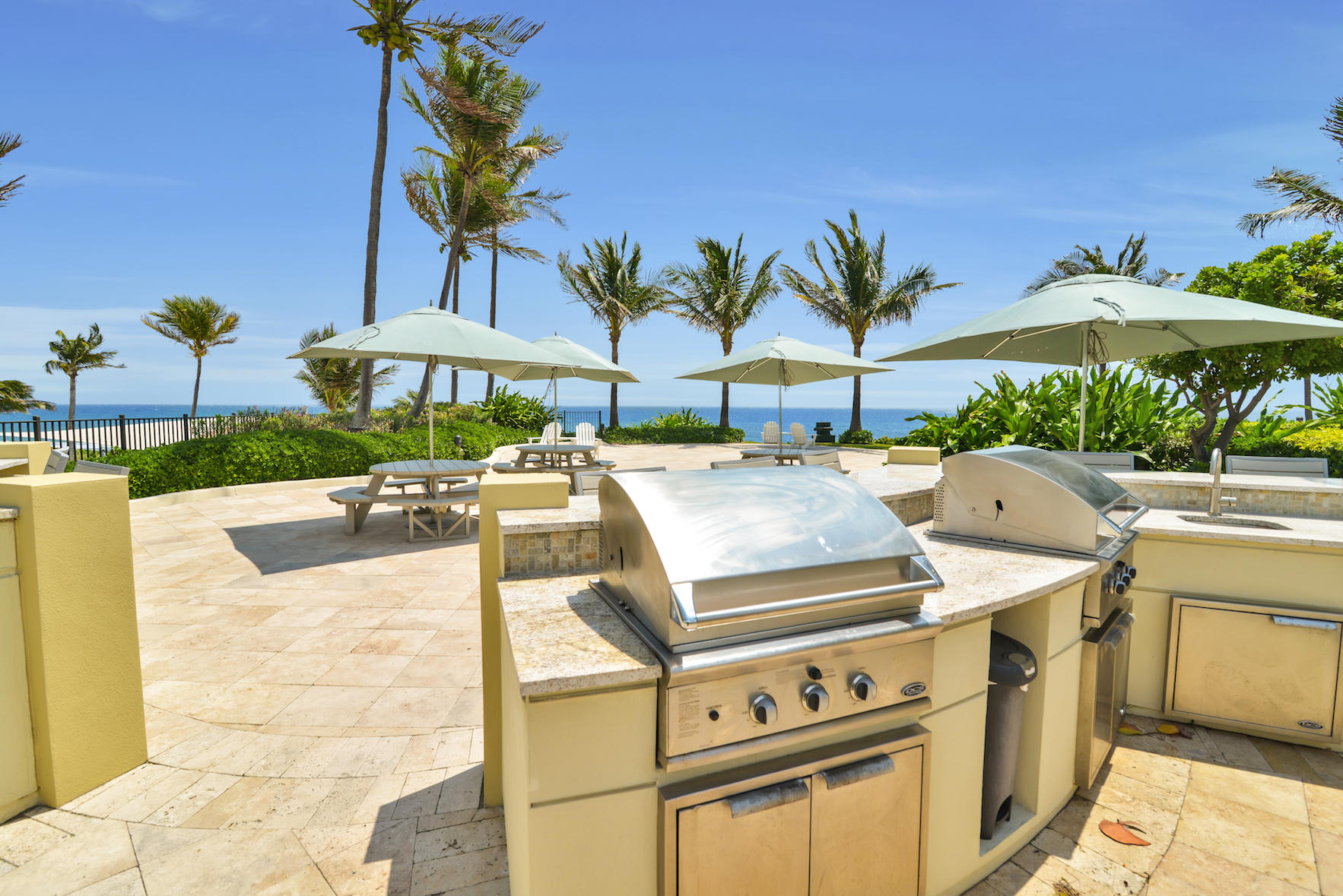 550 S Ocean Boulevard 405