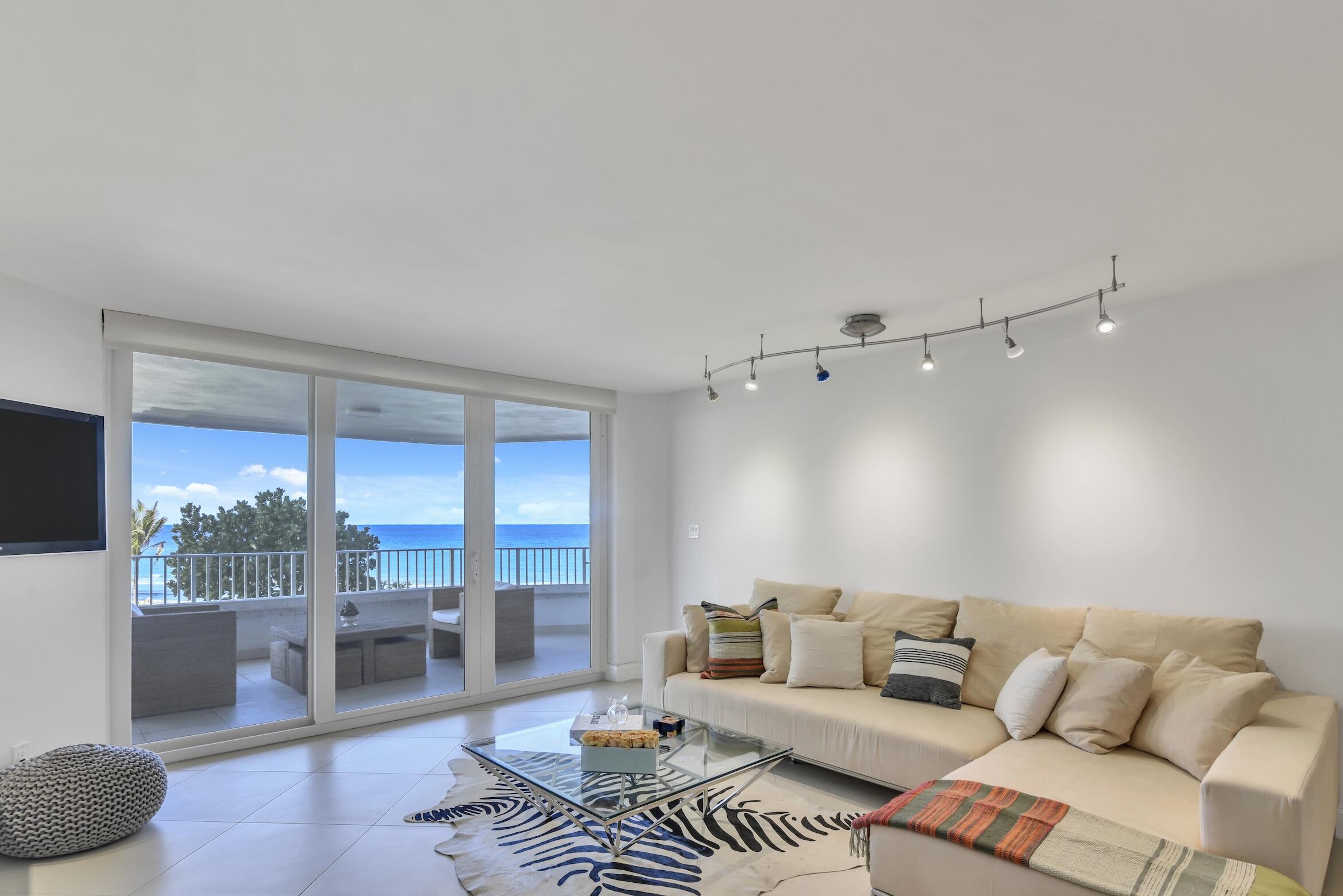 550 S Ocean Boulevard 405