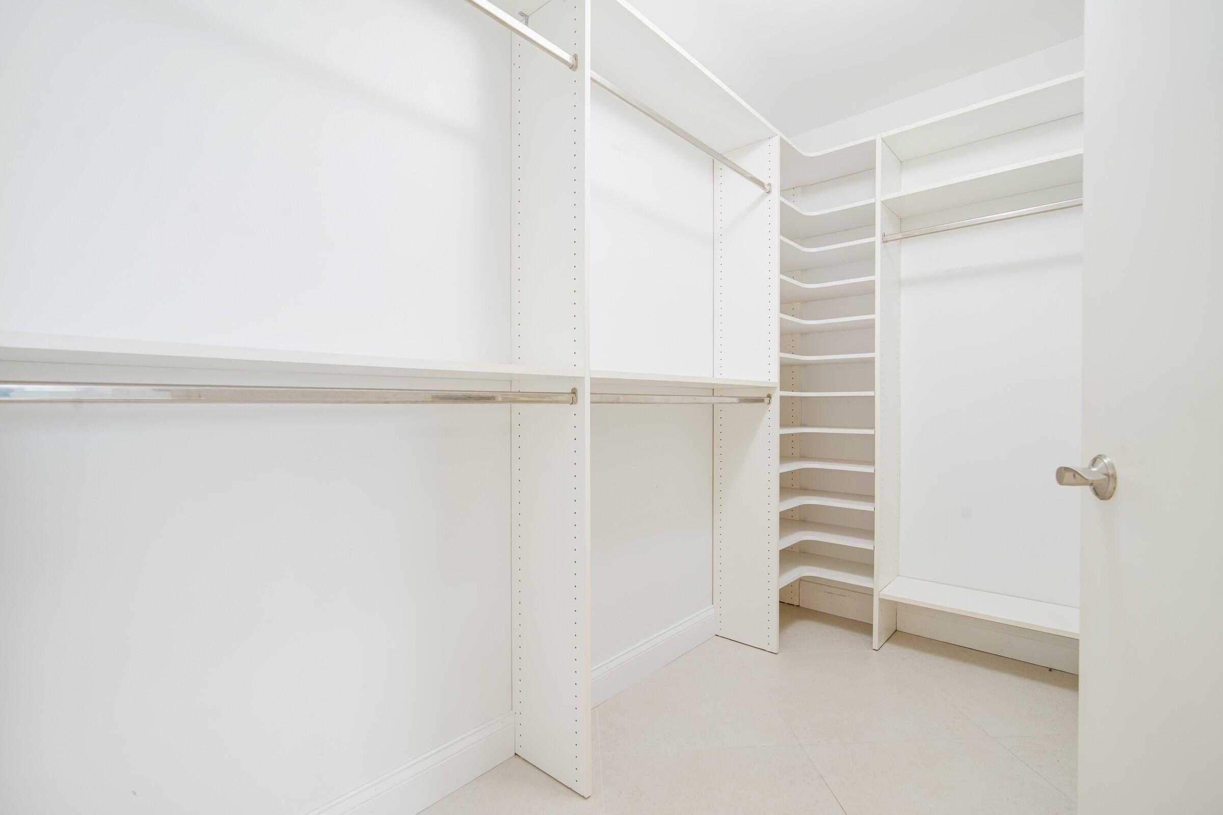 550 S Ocean Boulevard 405
