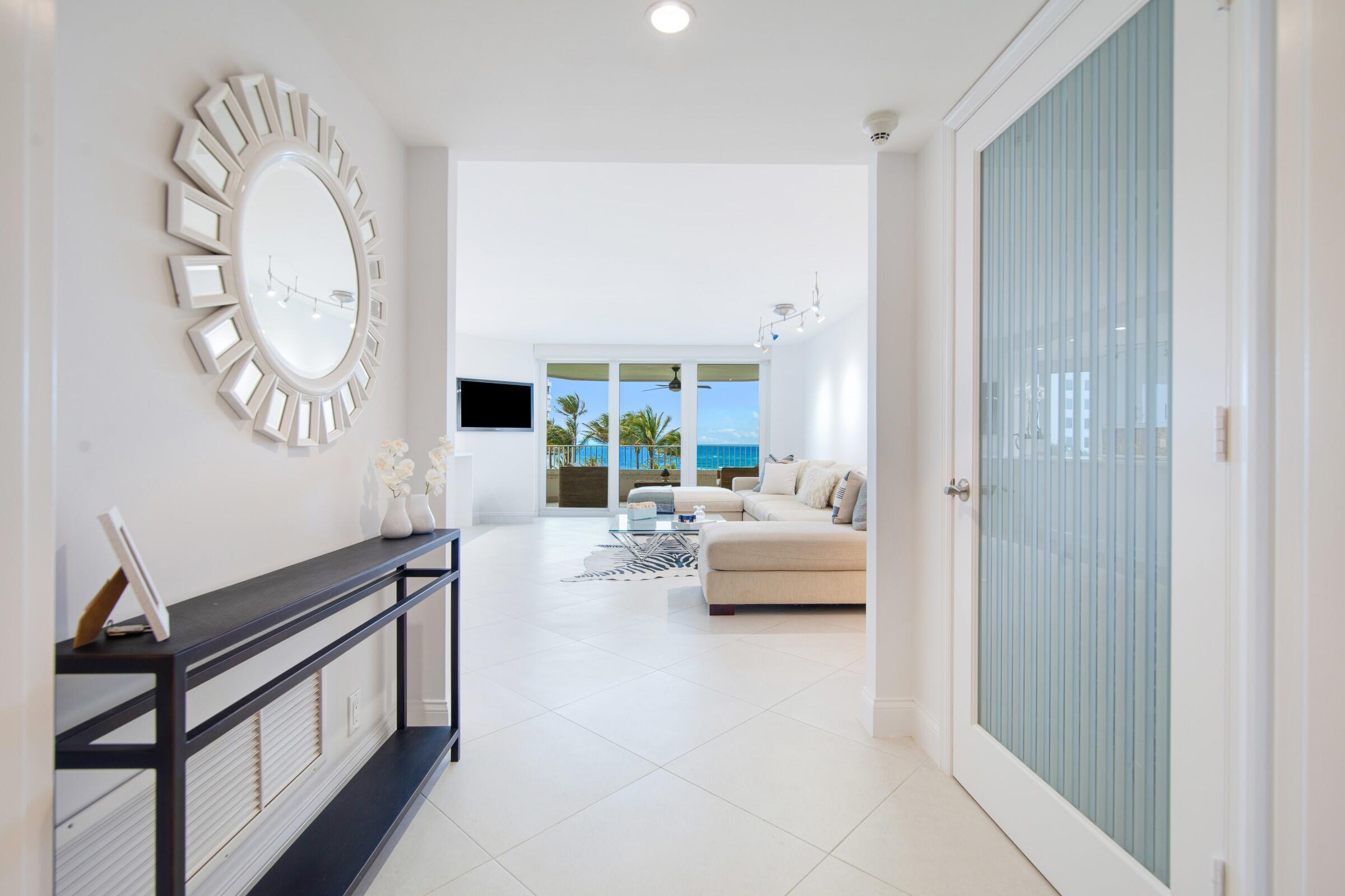 550 S Ocean Boulevard 405