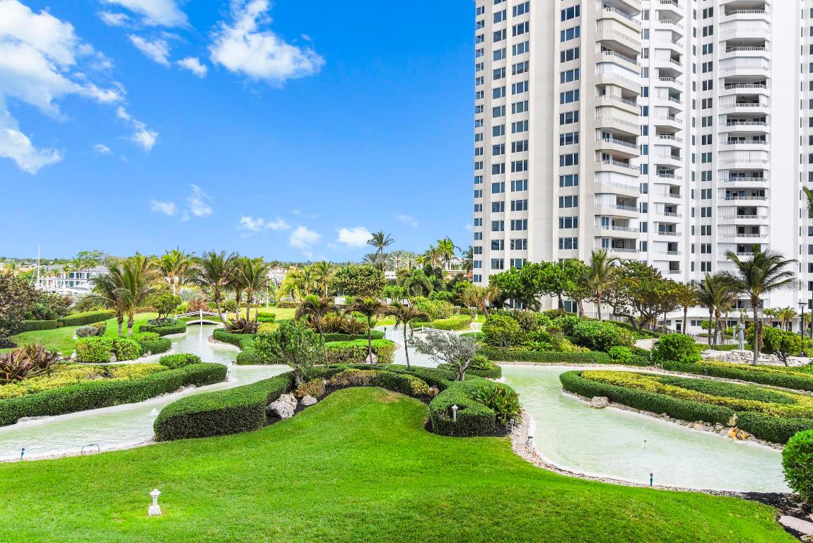 550 S Ocean Boulevard 405