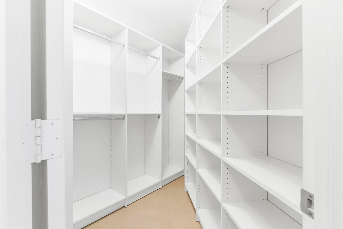 550 S Ocean Boulevard 405