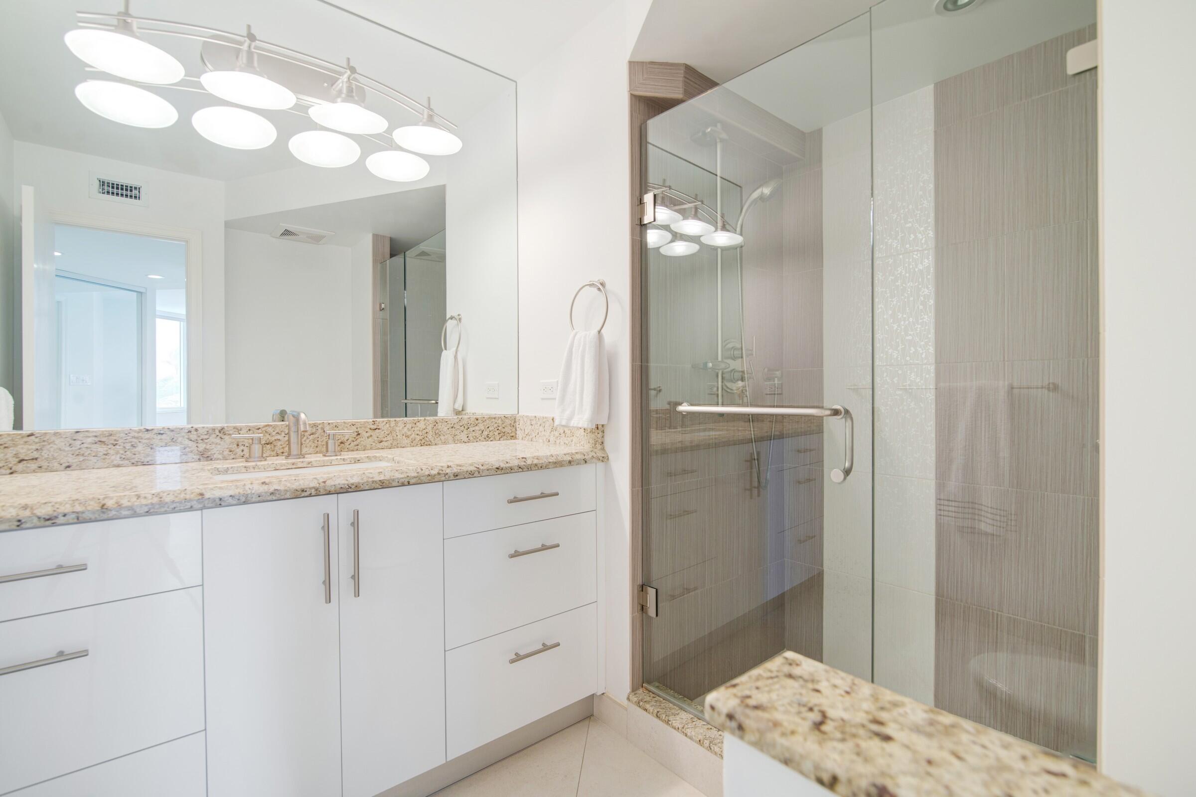 550 S Ocean Boulevard 405