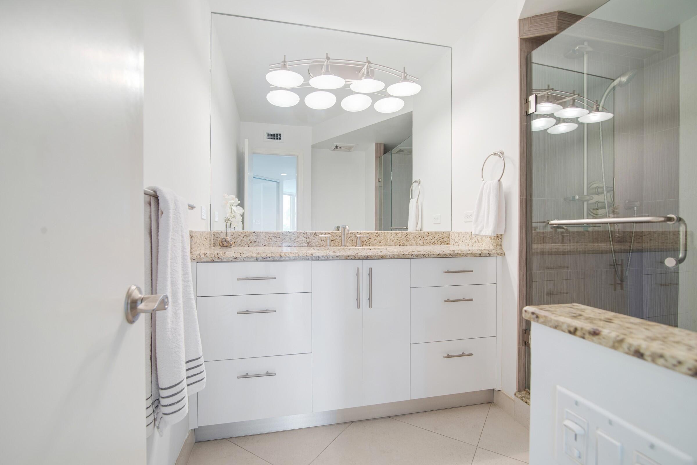 550 S Ocean Boulevard 405