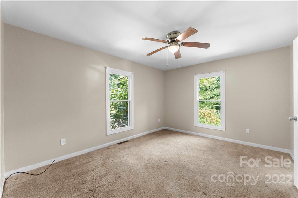 106 Brookridge Lane
