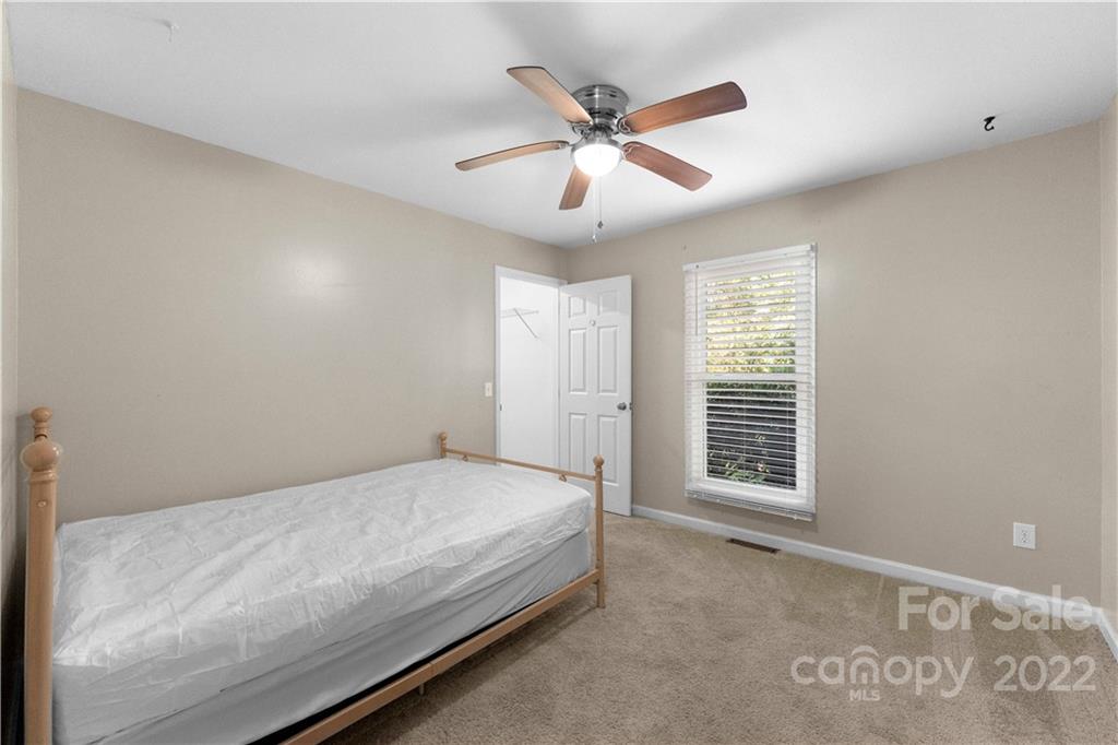 106 Brookridge Lane