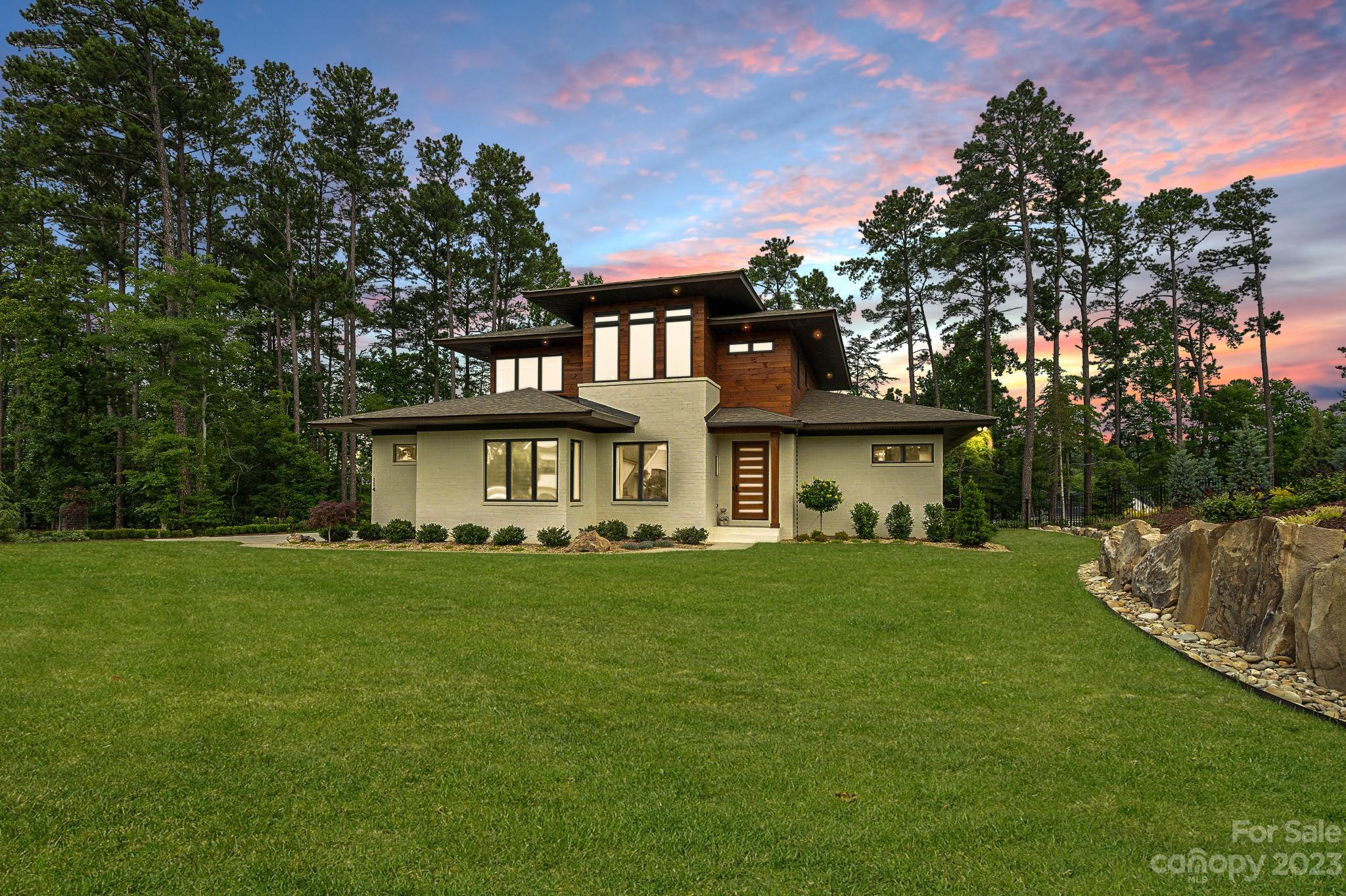 114 Torrington Court