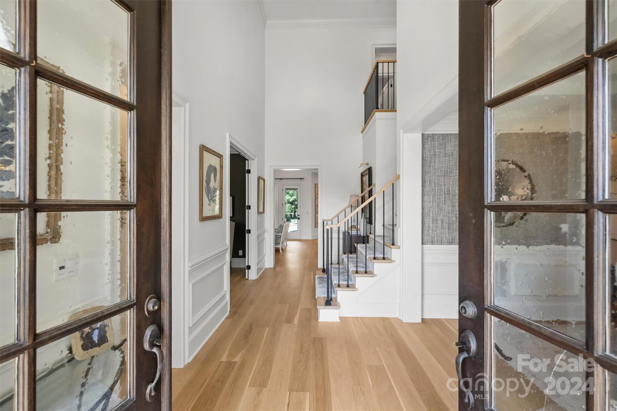 137 Cape Cod Way