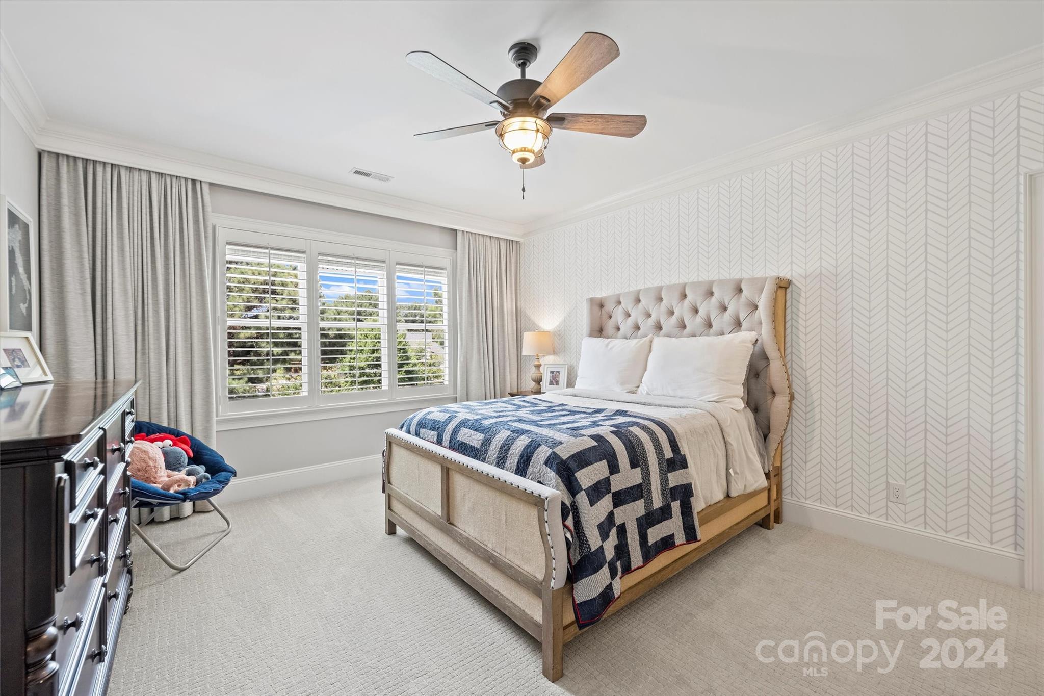 137 Cape Cod Way