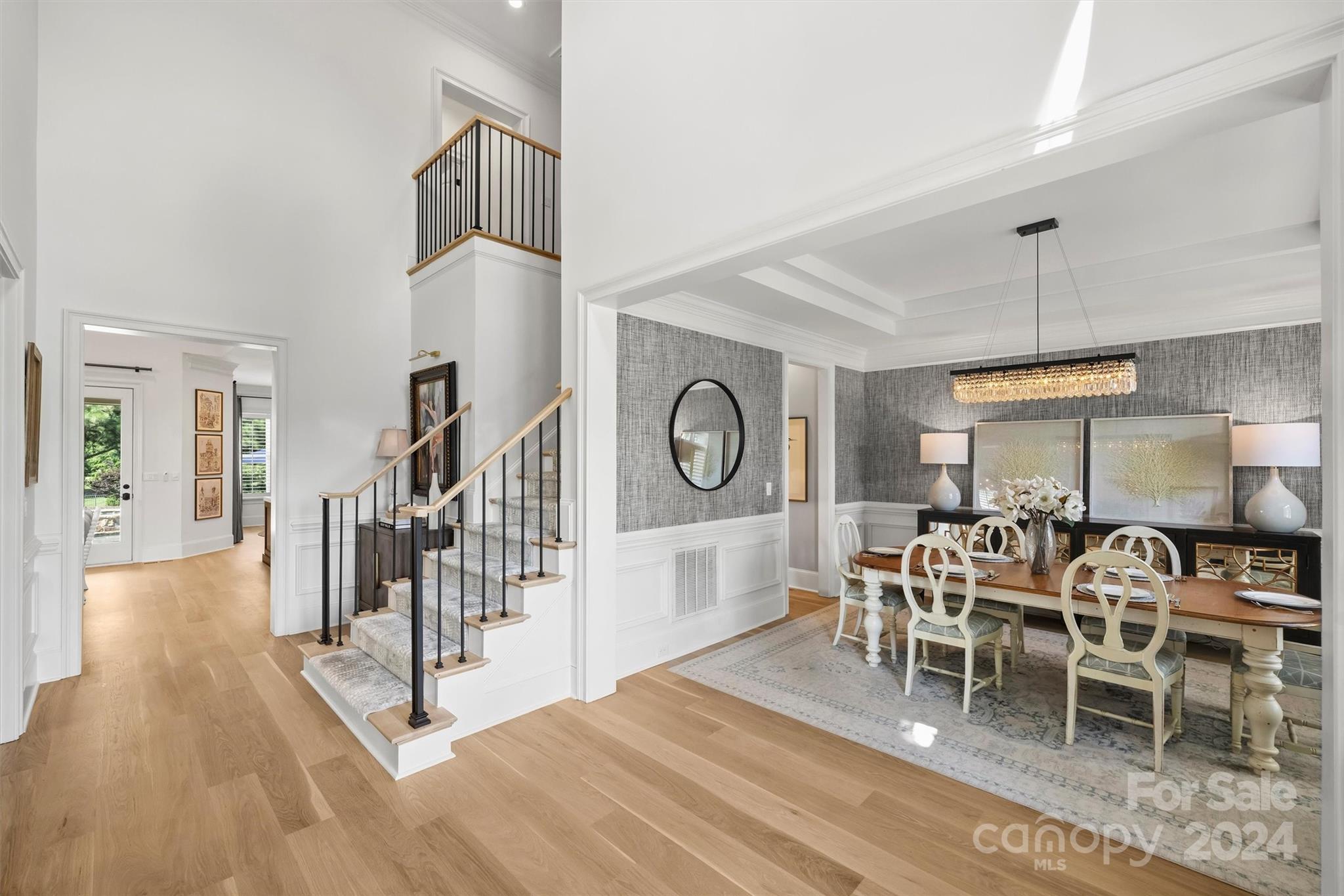 137 Cape Cod Way