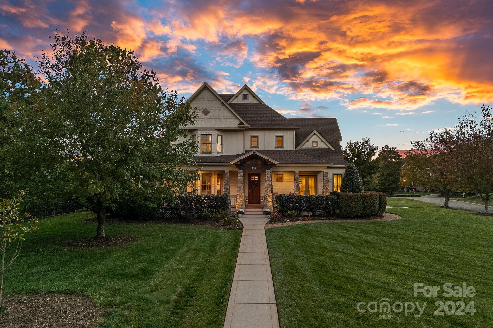 143 Cape Cod Way