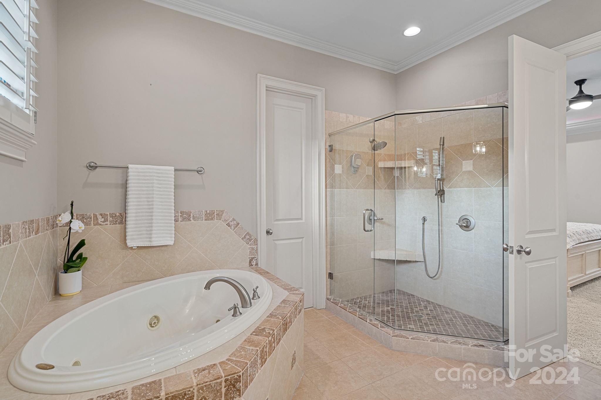 143 Cape Cod Way