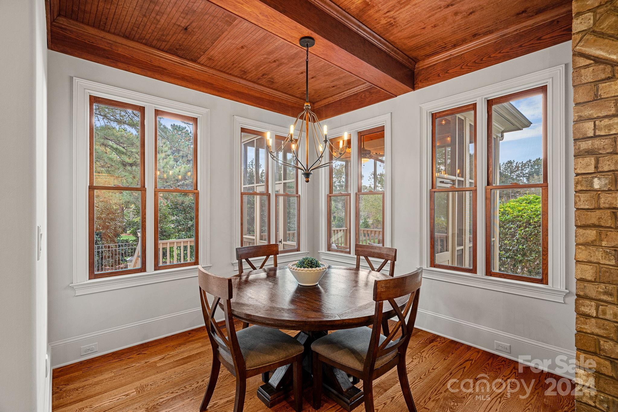 143 Cape Cod Way
