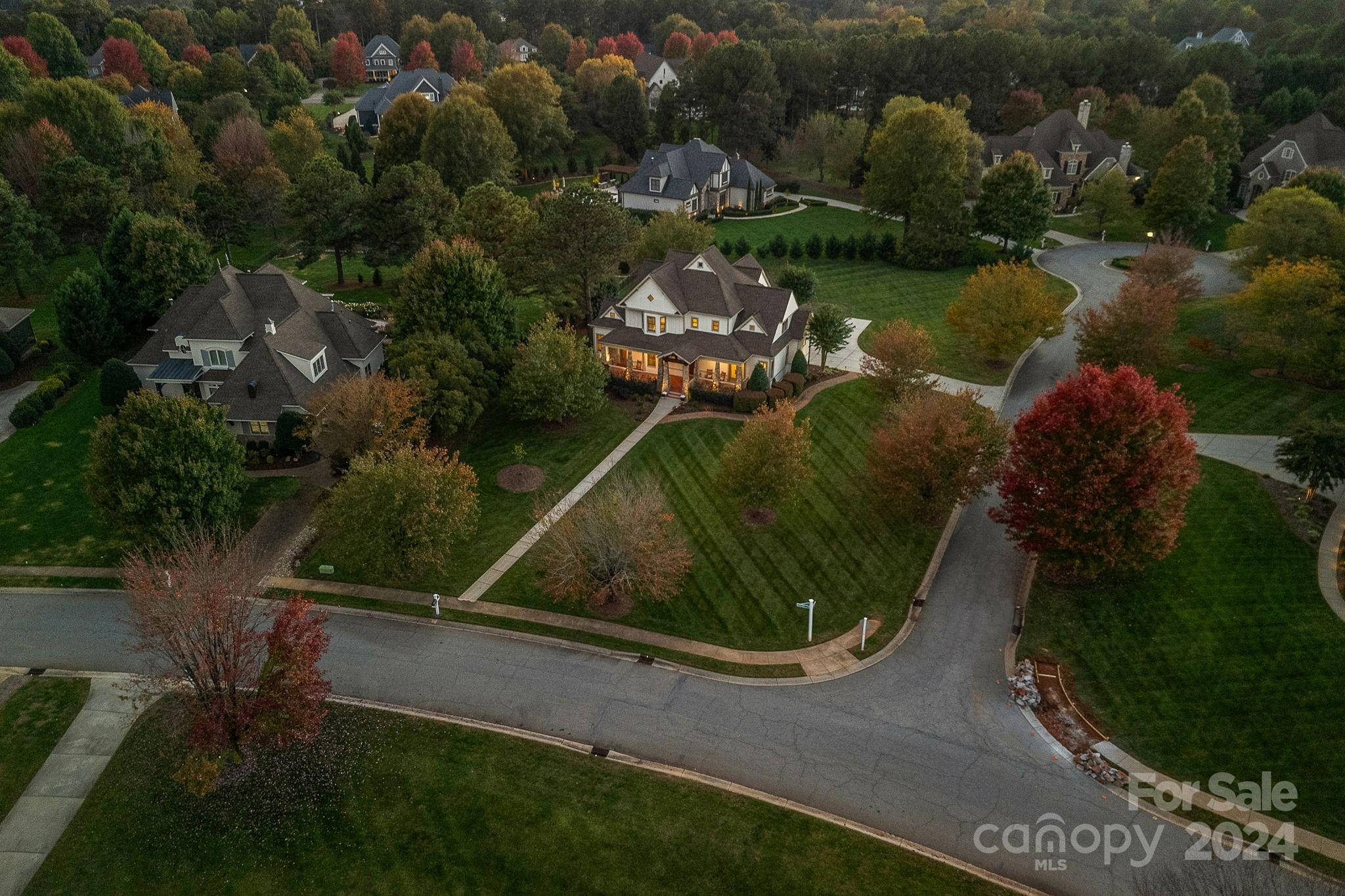 143 Cape Cod Way