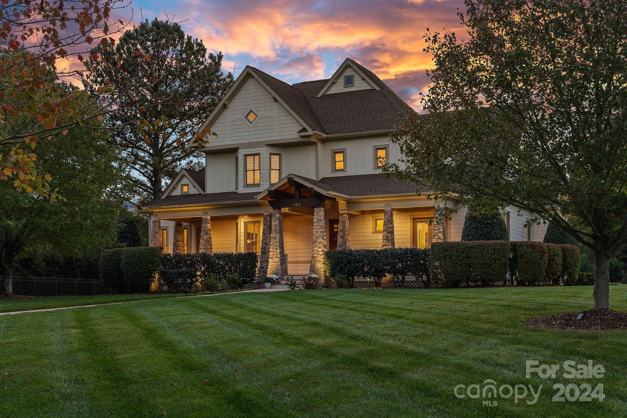 143 Cape Cod Way