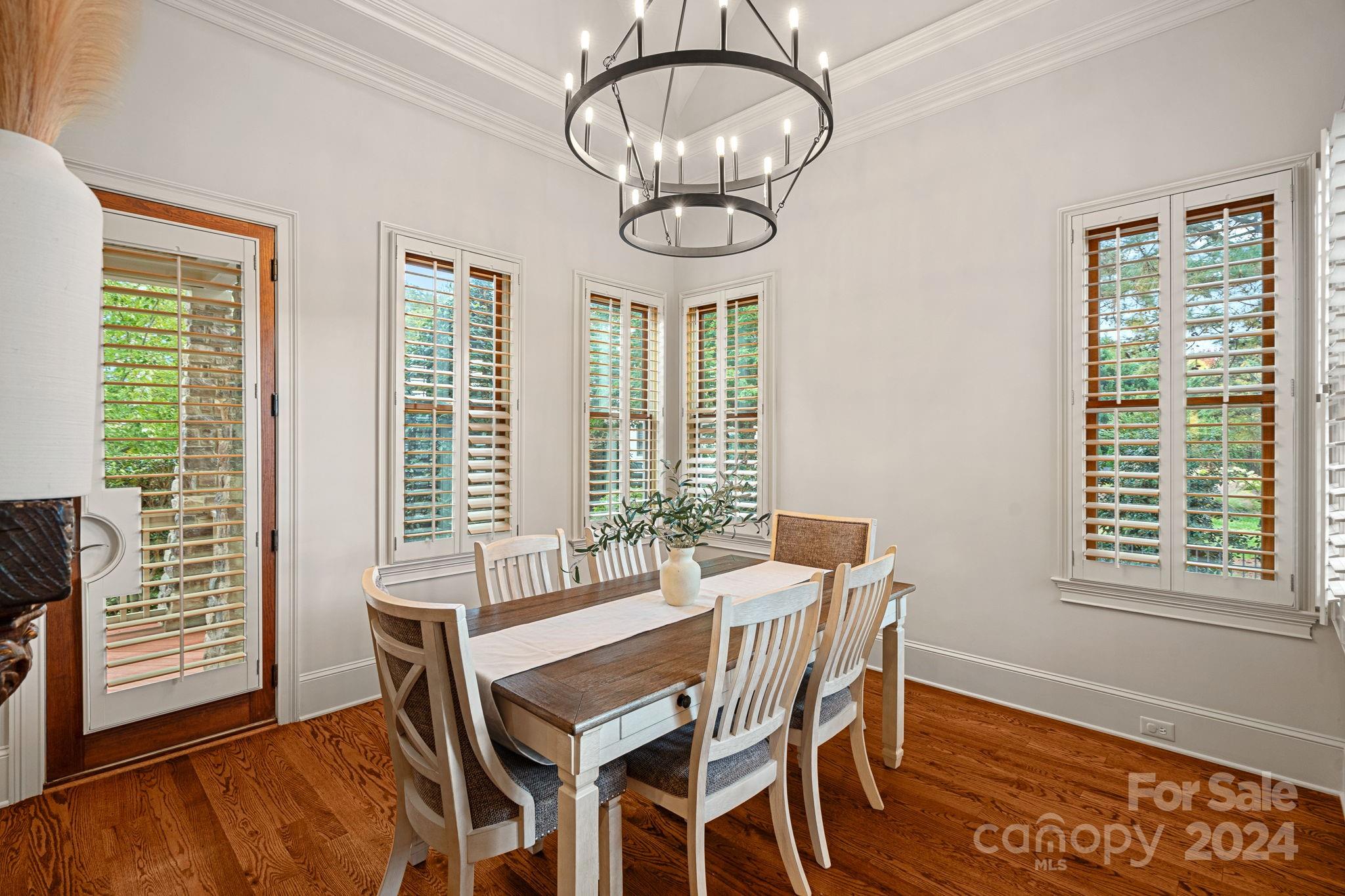 143 Cape Cod Way
