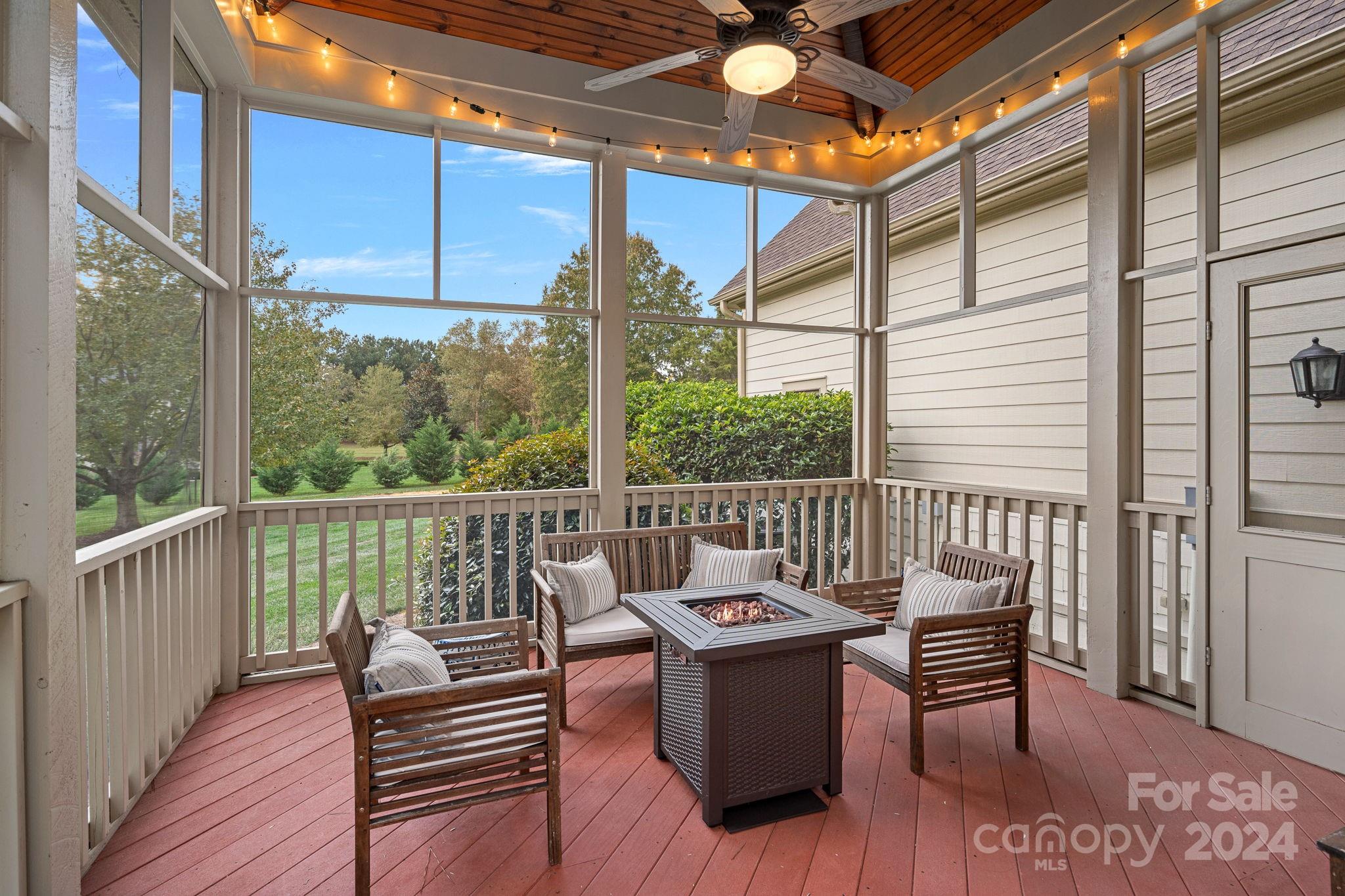 143 Cape Cod Way