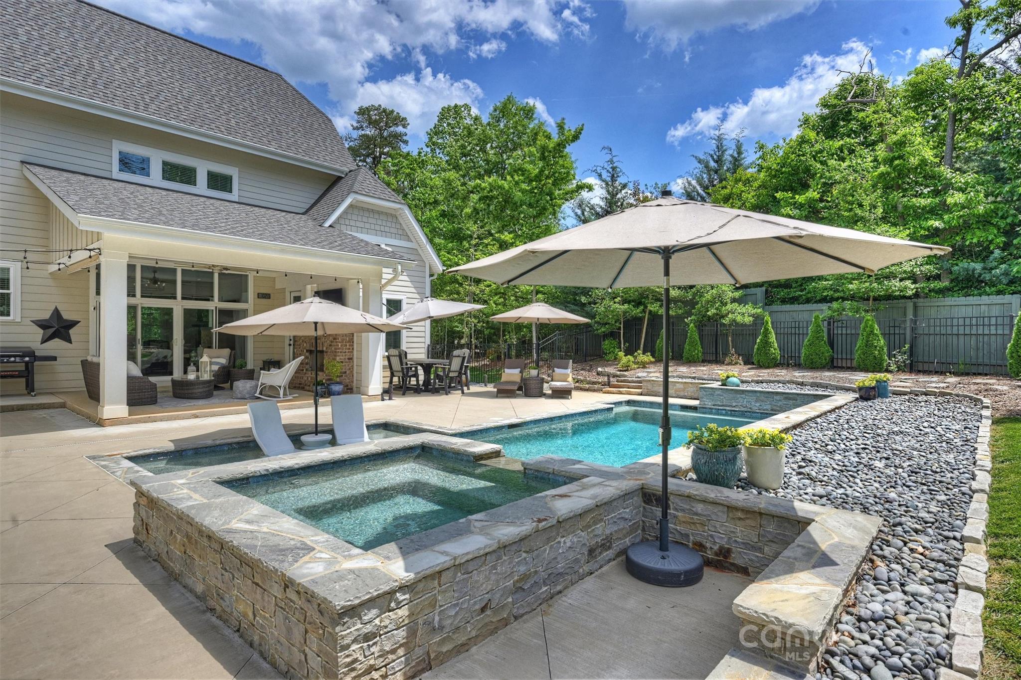 106 Thunder Hill Road