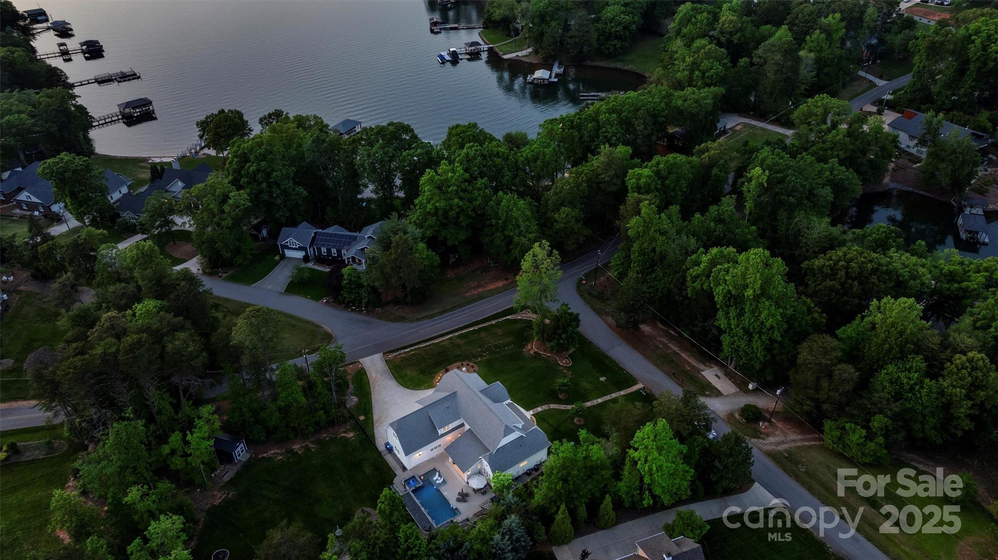106 Thunder Hill Road
