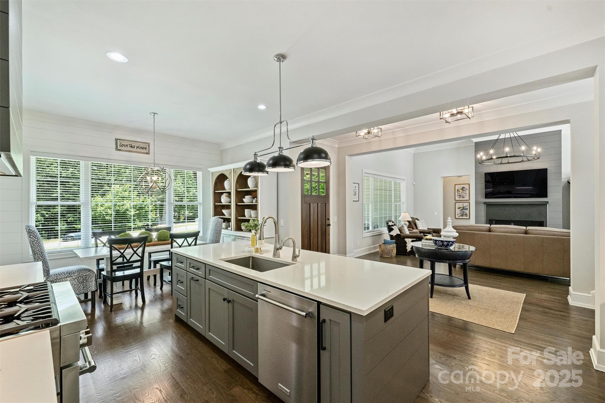 106 Thunder Hill Road