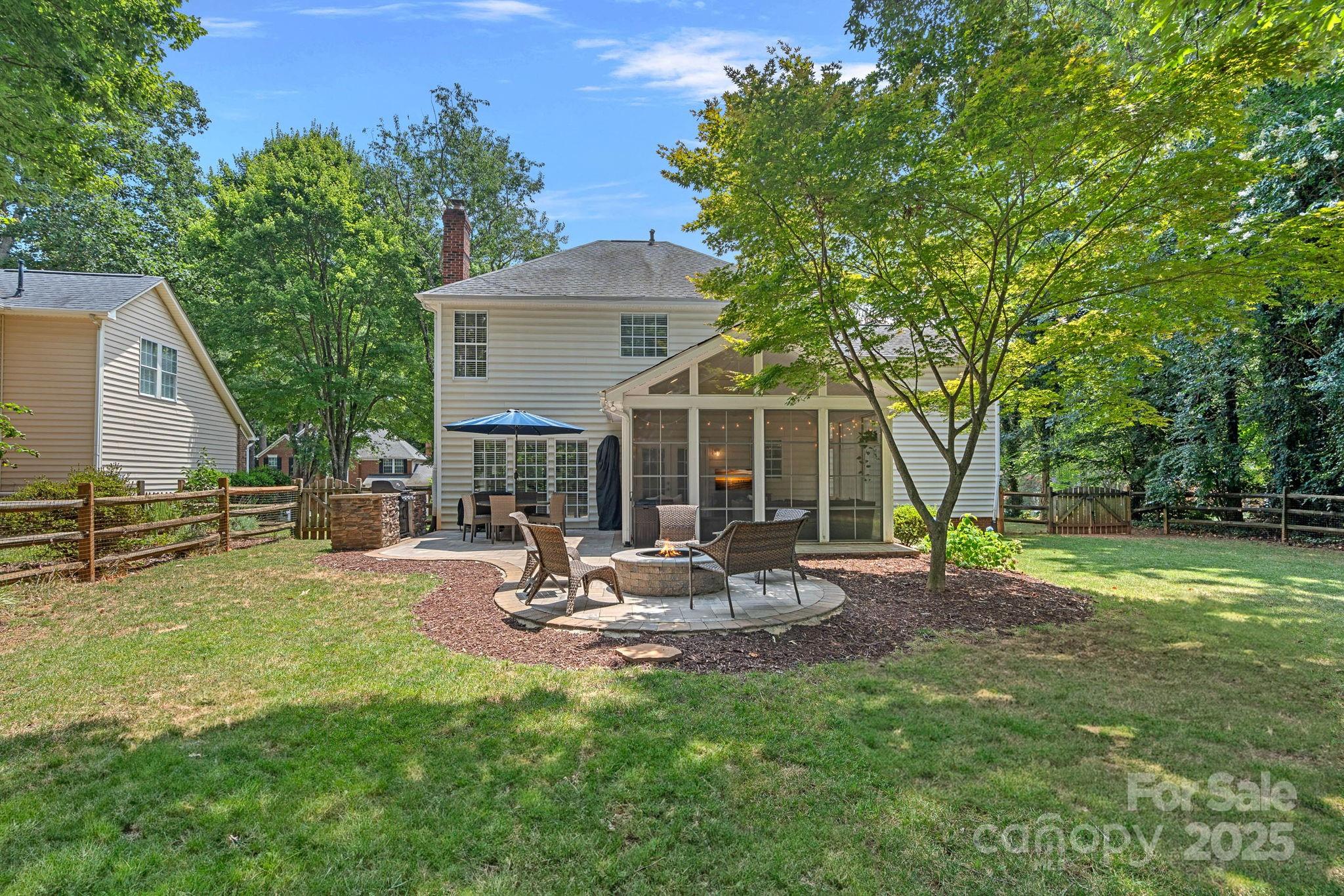 15319 Great Glen Lane