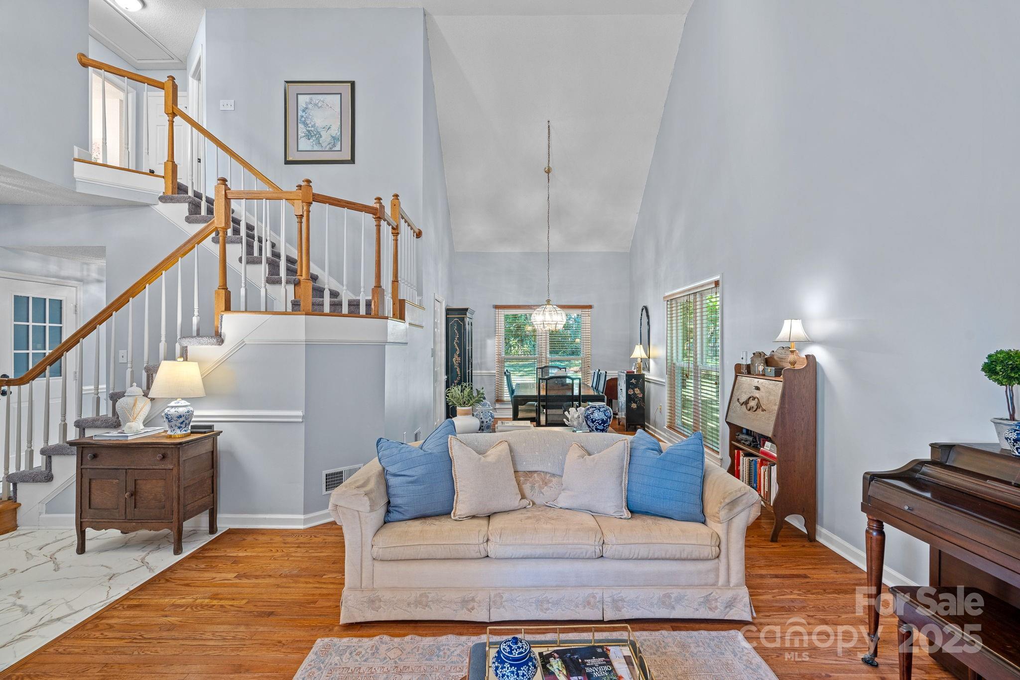 132 Bridgeport Drive